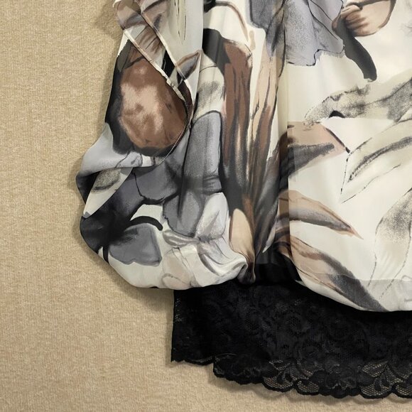 Dressbarn Blouse Women's Large Black, Gray, White Sleeveless - Picture 3 of 11